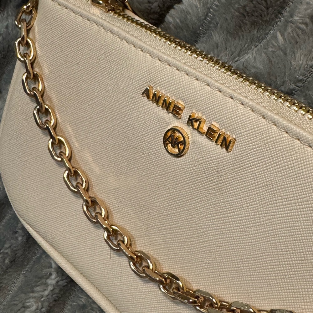 Anne Klein Cream Chain Shoulder Bag - Picture 3 of 12